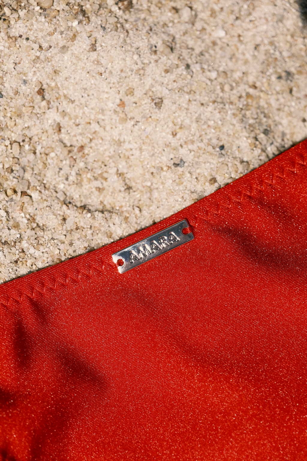 THE GISELE BOTTOM IN SCARLET